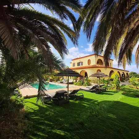 Bed & Breakfast Villa Paraiso - Naturism Optional Adults Only 4*