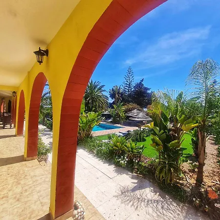Villa Paraiso - Naturism Optional Adults Only 4* Porches (Algarve)