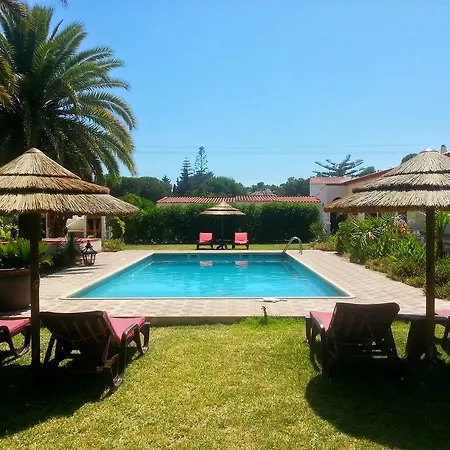 Alojamento de Acomodação e Pequeno-almoço Paraiso - Naturism Optional Adults Only Porches (Algarve)