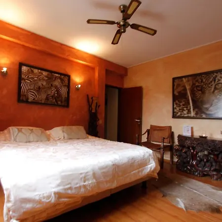 Paraiso - Naturism Optional Adults Only Bed & Breakfast Porches (Algarve)