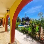 Villa Paraiso - Naturism Optional Adults Only 4* Porches (Algarve)