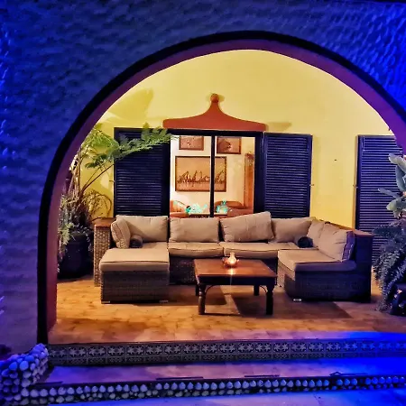 Villa Paraiso - Naturism Optional Adults Only Porches (Algarve)