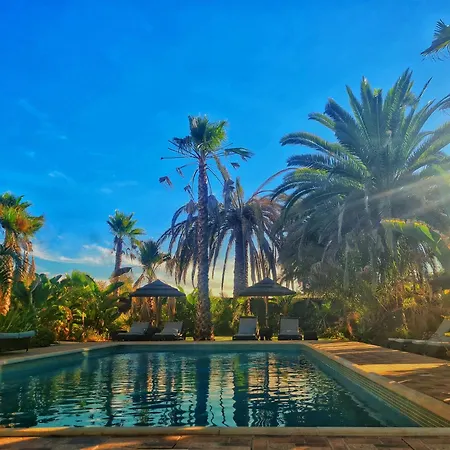 Villa Paraiso - Naturism Optional Adults Only Bed & Breakfast