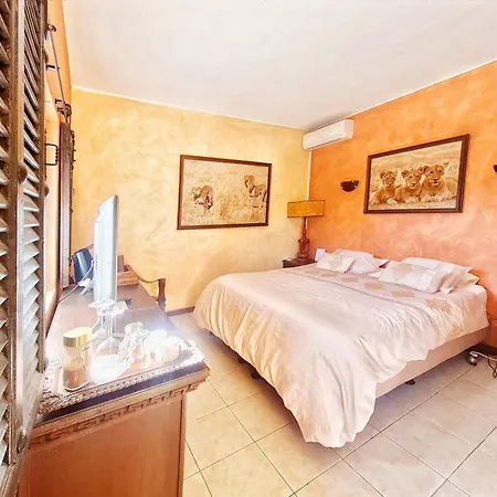 Paraiso - Naturism Optional Adults Only 4*