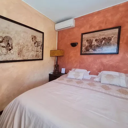 Bed & Breakfast Paraiso - Naturism Optional Adults Only