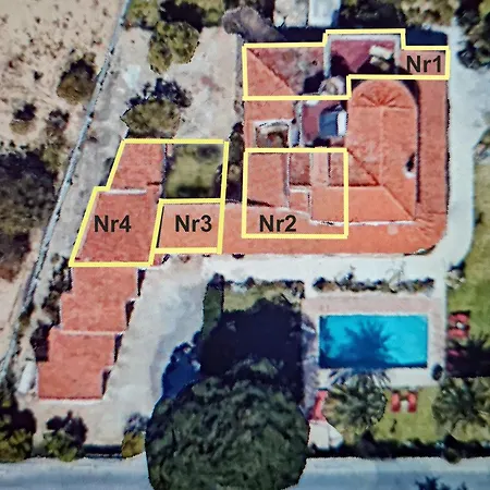 Paraiso - Naturism Optional Adults Only Bed & Breakfast 4*