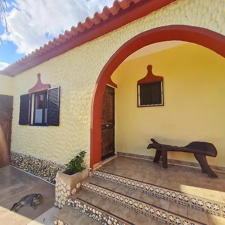 Paraiso - Naturism Optional Adults Only Bed & Breakfast 4*