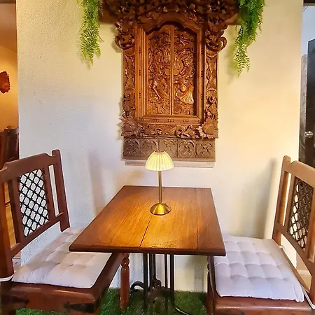 Villa Paraiso - Naturism Optional Adults Only Bed & Breakfast Porches (Algarve)
