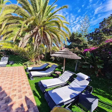 Villa Paraiso - Naturism Optional Adults Only Bed & Breakfast