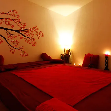 Couette-café Paraiso - Naturism Optional Adults Only 4*